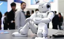 珠三角制造业转型受困 机器人产业能否助力？