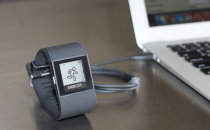 Fitbit Surge推出更新 续航时间延长一倍