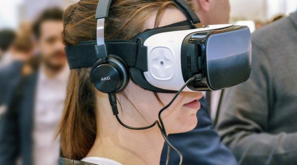 IBM和Unity联手将Watson的AI引入VR_AR游戏中