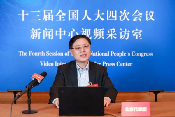杨元庆
