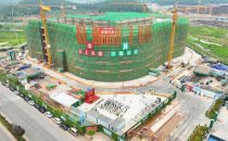 四川云上天府云计算中心一期项目封顶建成后可容纳约10万台服务器